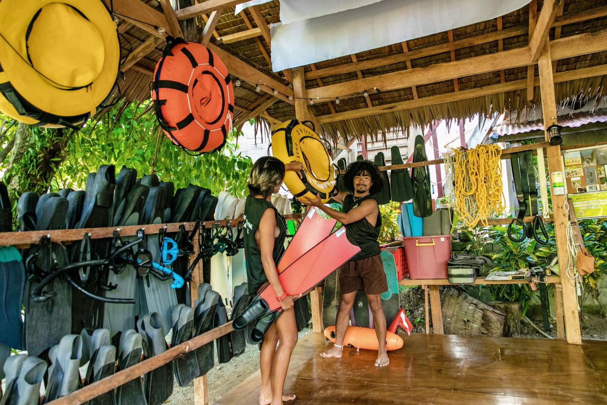 Ozen Freediving Hostel General Luna  Εξωτερικό φωτογραφία