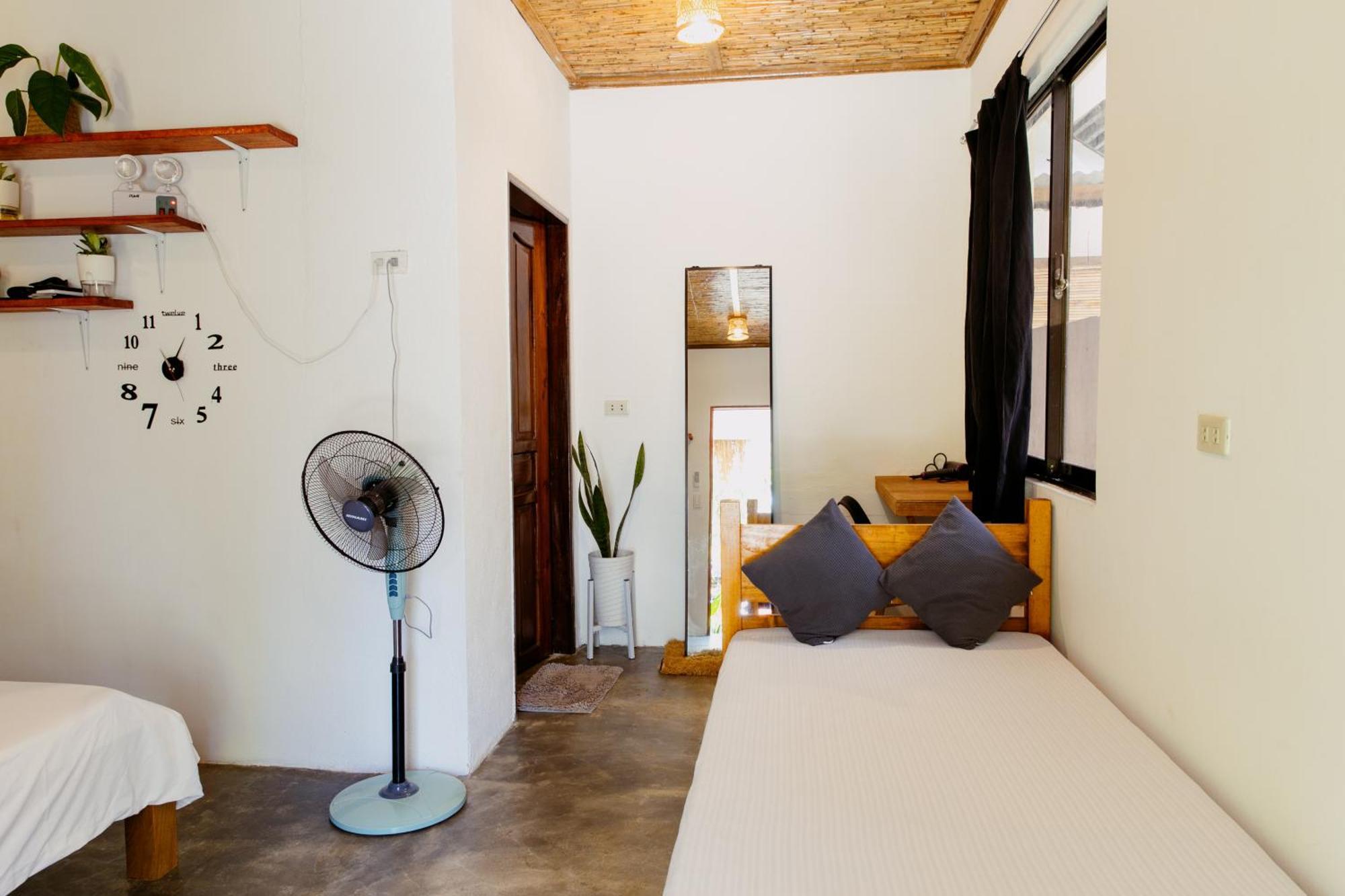 Ozen Freediving Hostel General Luna  Εξωτερικό φωτογραφία